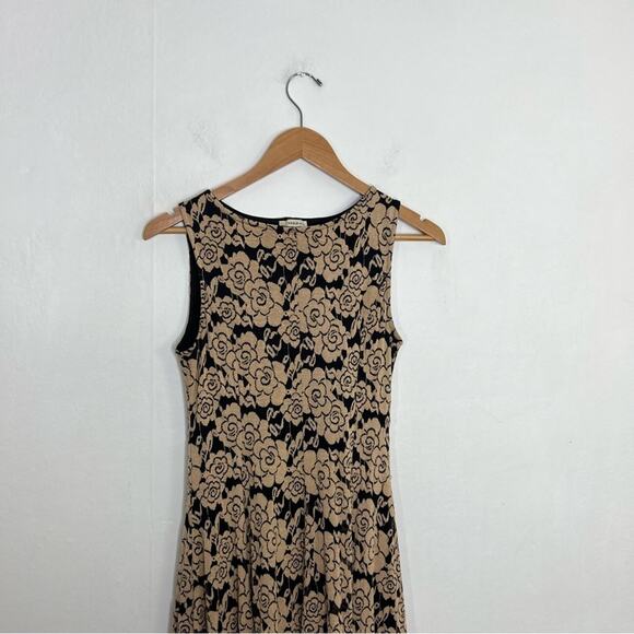 Haani Black and Tan Floral Lace Fit Flare Dress Size Medium - Picture 9 of 13